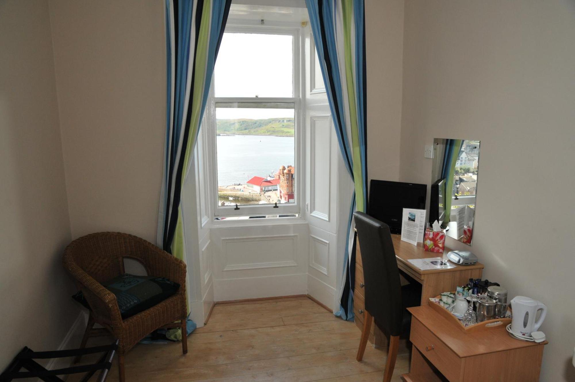 Invercloy Guest House Oban Exterior photo